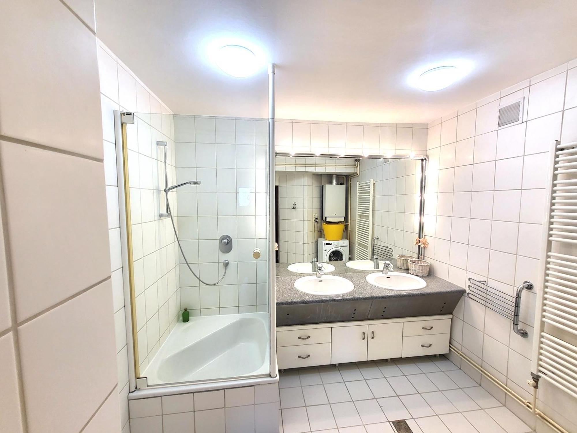 Romantic Two Bedroom Apartments In The Hills Of Budapest With Private Parking Екстер'єр фото